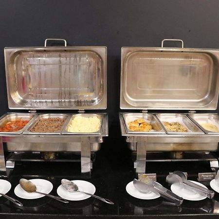 Ibis Catalao Hotell Eksteriør bilde