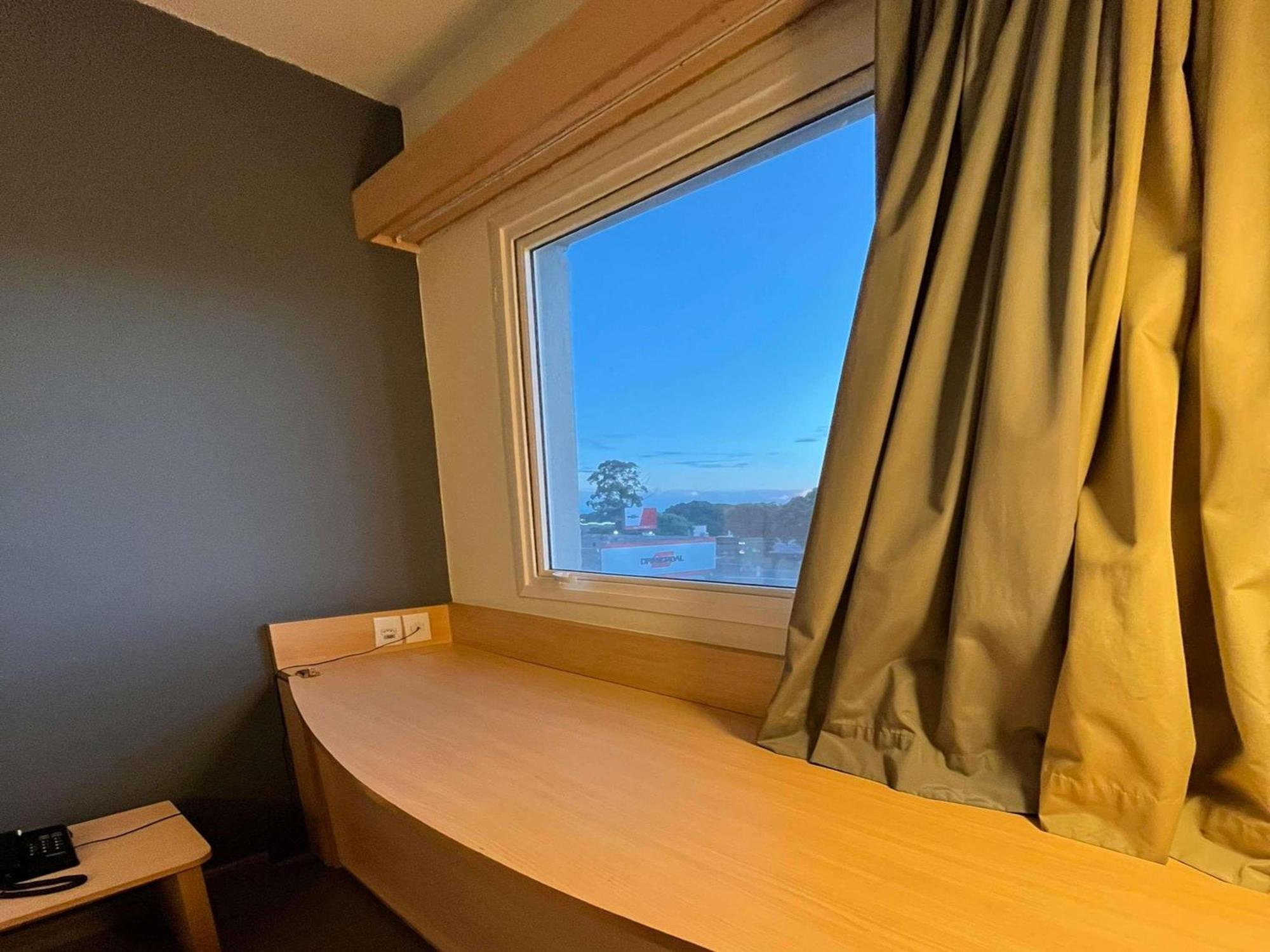 Ibis Catalao Hotell Eksteriør bilde