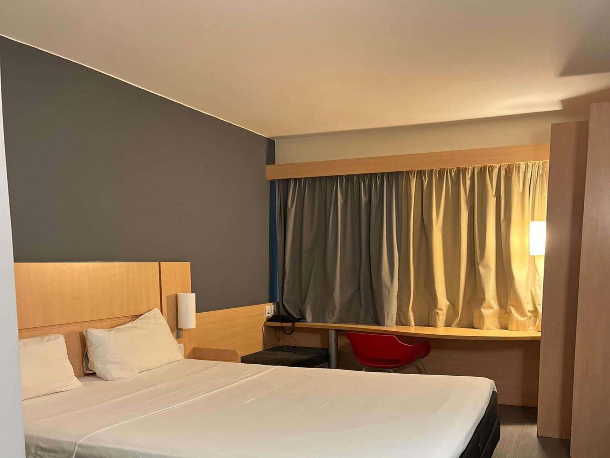 Ibis Catalao Hotell Eksteriør bilde