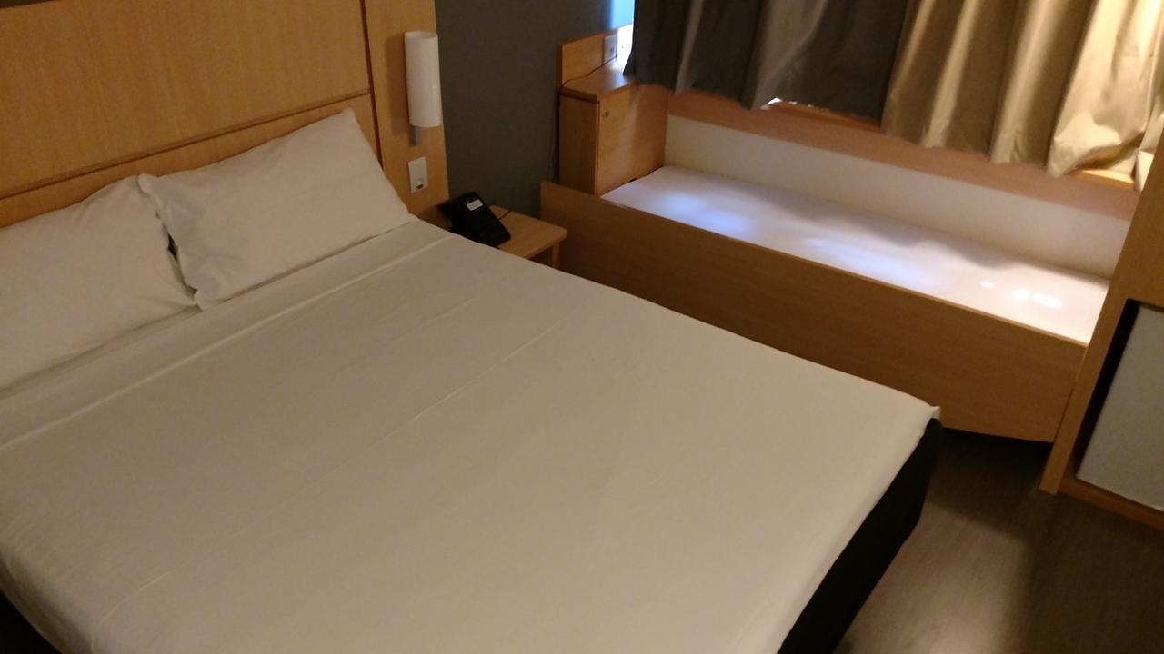 Ibis Catalao Hotell Eksteriør bilde