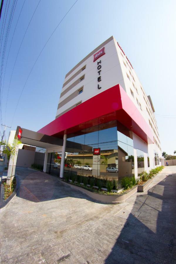 Ibis Catalao Hotell Eksteriør bilde